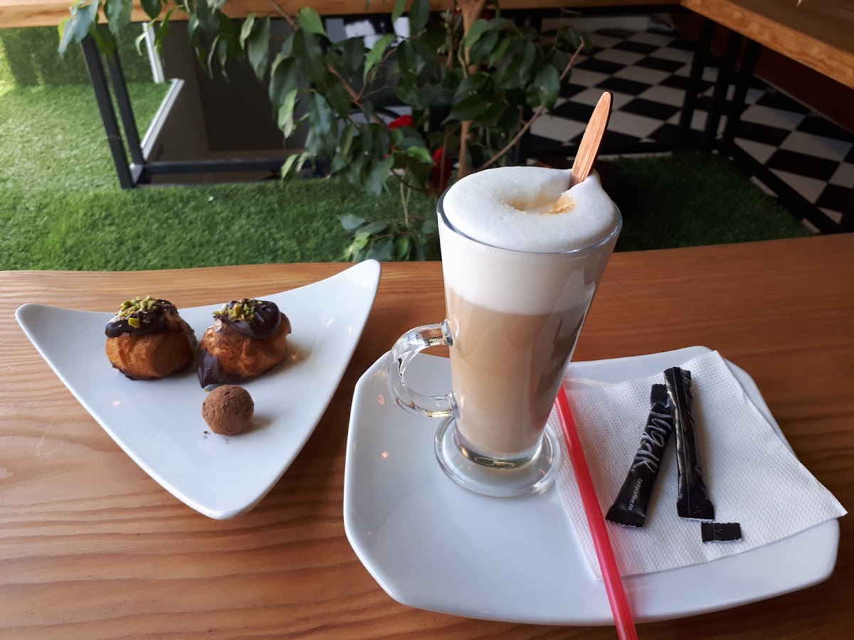 Alice In Wonderland / Алиса В Стране Чудес-8